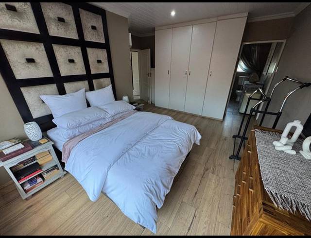 3 BEDROOM TOWNHOUSE FOR SALE IN BIRCHLEIGH